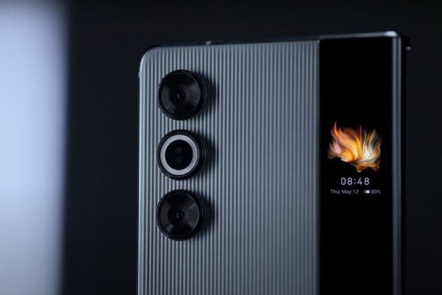 Tecno Phantom Ultimate unveiled as a concept rollable phone