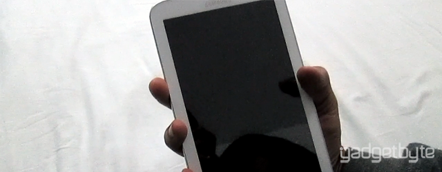 Samsung Galaxy Tab 3.7.0: A “okay” looking “good” tablet