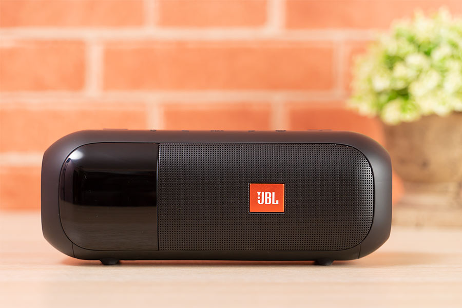 Jbl tuner. JBL Tuner 2 fm Black. JBL Radio Tuner. Чехол для JBL Tuner 2. JBL Tuner 2 White